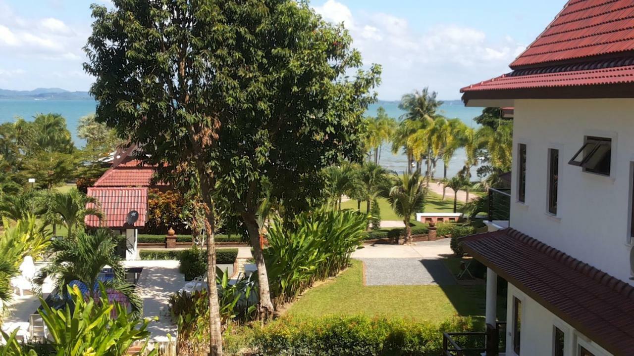 Tulip Villa Oceanview チャン島 エクステリア 写真